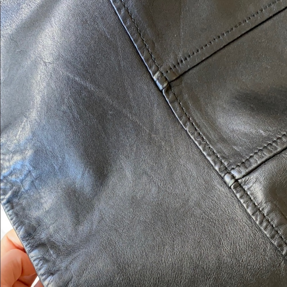 Leather jacket - Picture 6 of 6